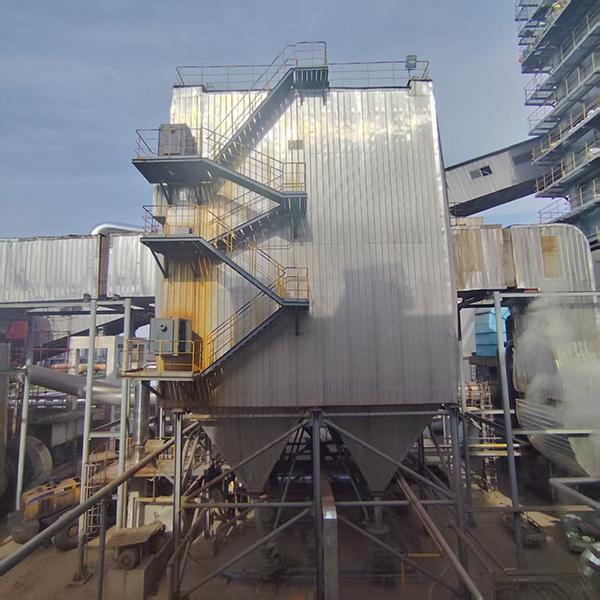 电袋新疆除尘器工程案例： 130T/h锅炉配套电袋新疆除尘器