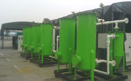 脱硫新疆除尘器选型指南：结构参数与维护成本解析